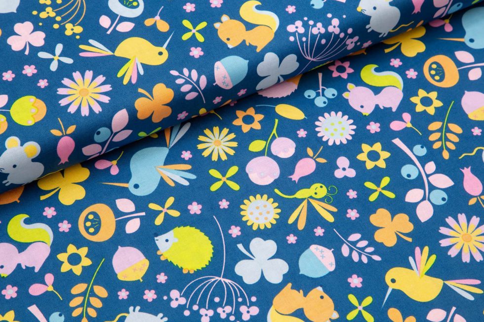 Travnik na temno modri